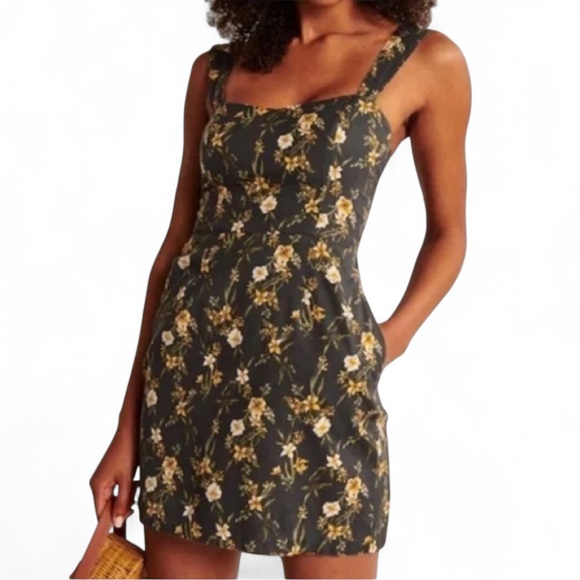 Abercrombie & Fitch Wide Strap Floral Mini Dress - Size S - Picture 1 of 15